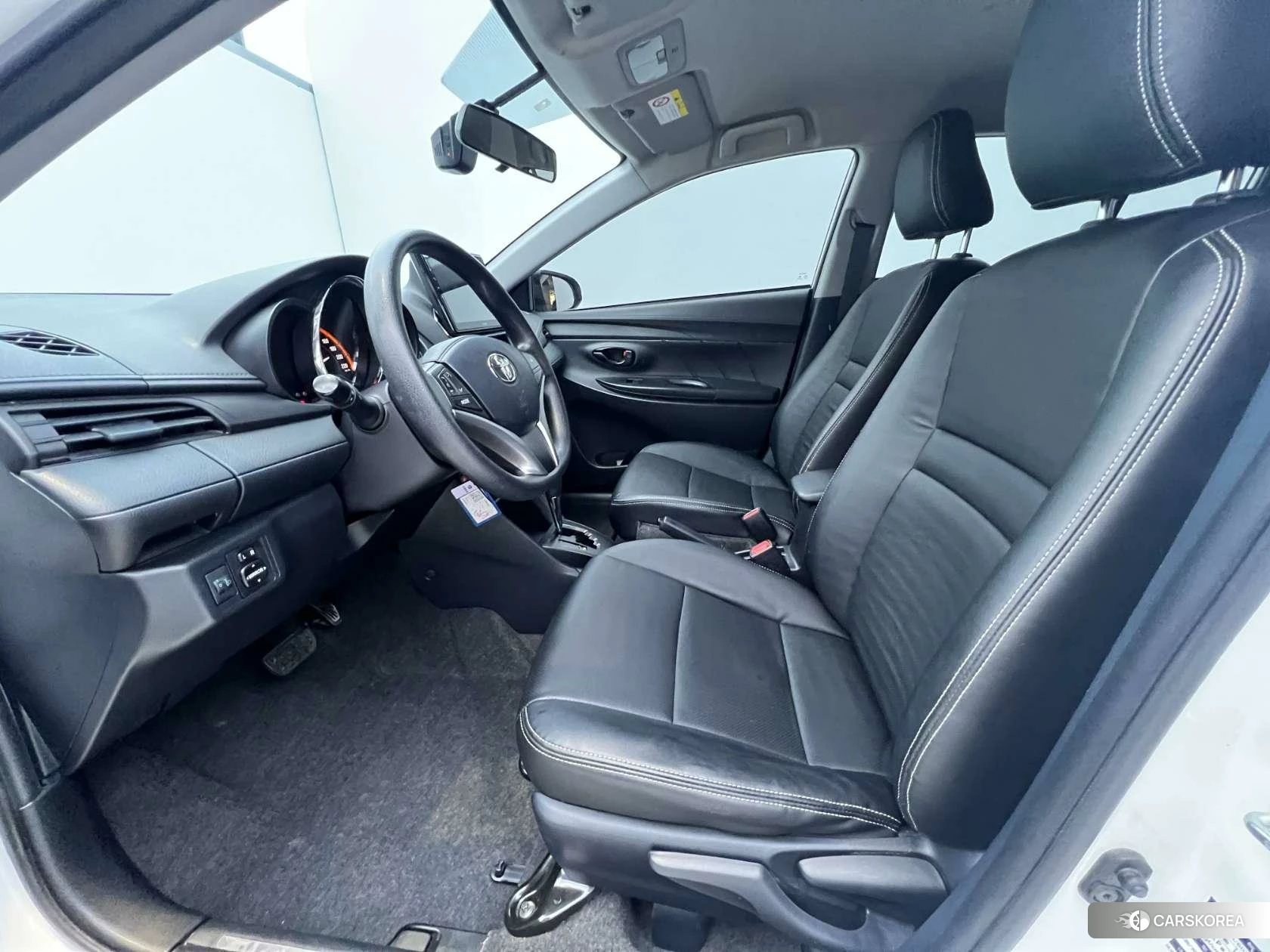 Toyota Yaris L id 4479574 из Китая 8