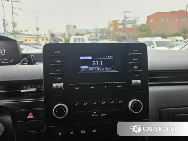 Hyundai Staria id 3838501 из Кореи 8