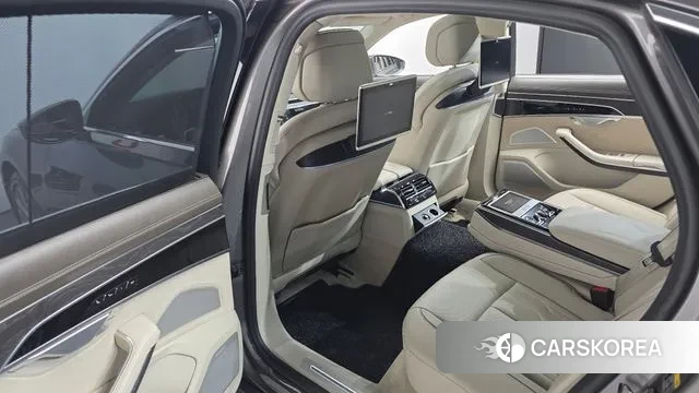 Audi A8 (D5) id 3718513 из Кореи 8