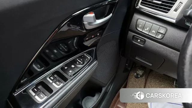 Kia Niro id 3060911 из Кореи 8