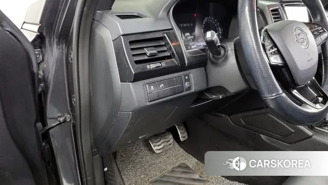 Ssangyong The New Rexton Sports Cannes id 3777887 из Кореи 8