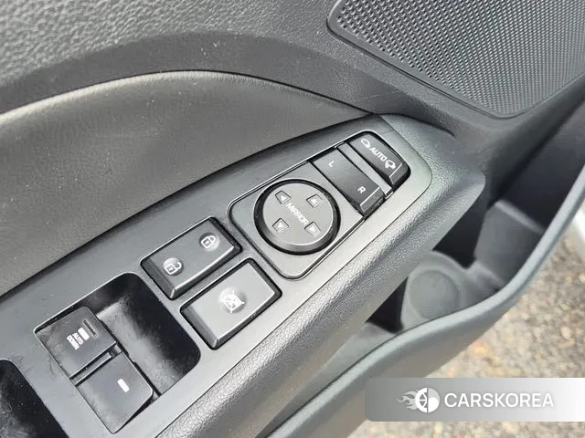 Hyundai Avante AD id 3723757 из Кореи 8