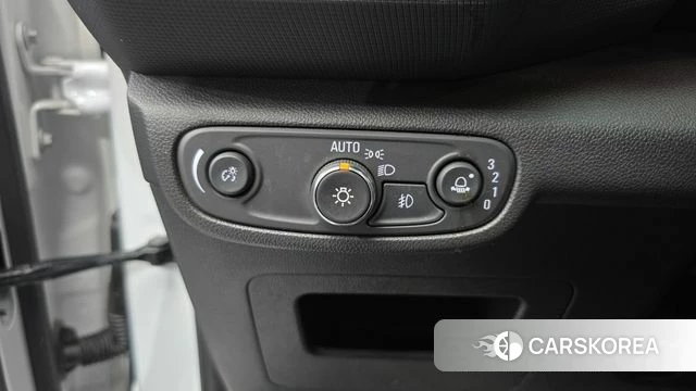 Chevrolet (GM Daewoo) Trailblazer id 4383471 из Кореи 8