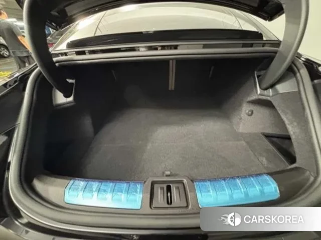 Porsche Taycan id 3059657 из Кореи 8