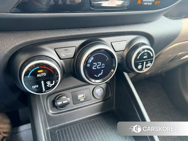 Hyundai Venue id 3828168 из Кореи 8