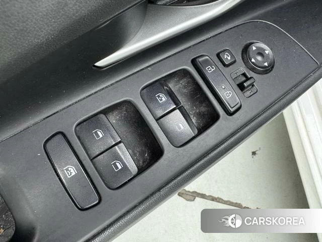Hyundai Elantra id 4278893 из Китая 8