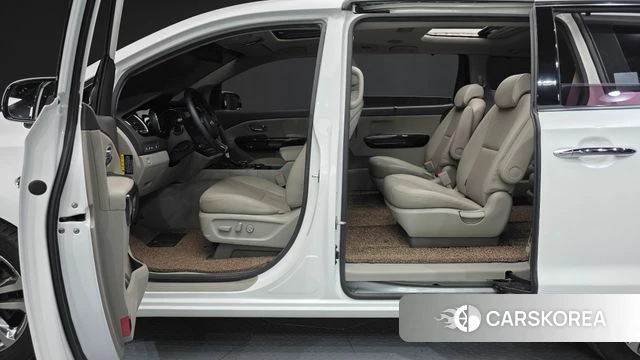 Kia All New Carnival id 3925171 из Кореи 8