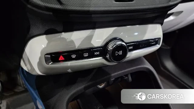 Volvo C40 Richards id 2959743 из Кореи 8