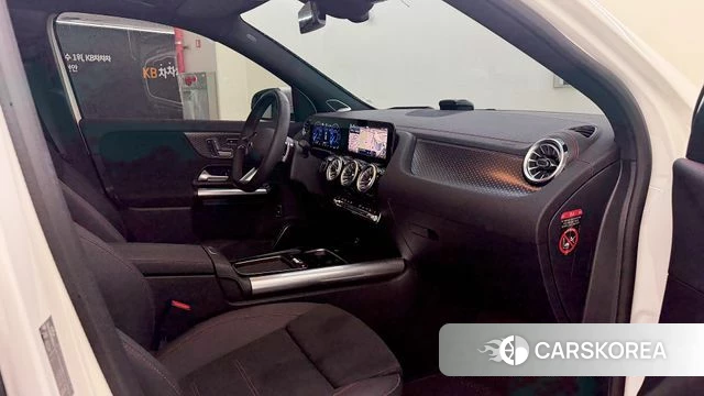 Mercedes-Benz EQA H243 id 4560078 из Кореи 8