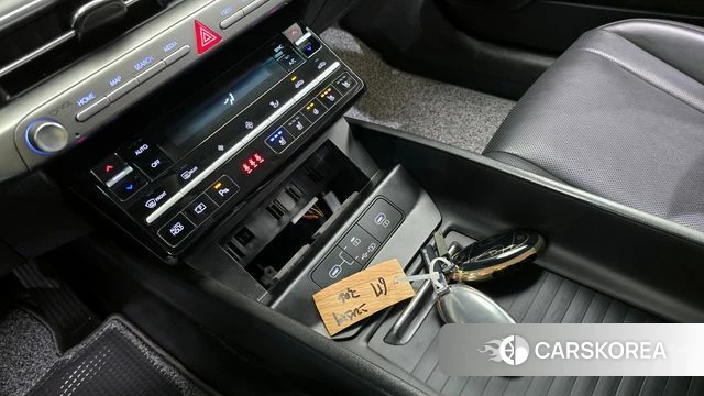 Hyundai Grandeur (GN7) id 4017283 из Кореи 8