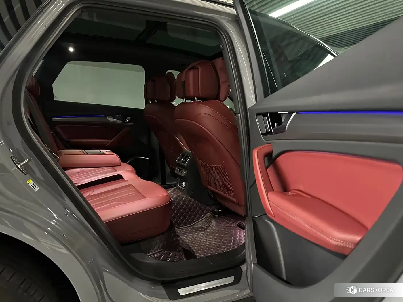 Audi Q5L id 4589484 из Китая 8