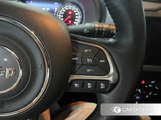 Jeep Renegade id 3022868 из Кореи 8