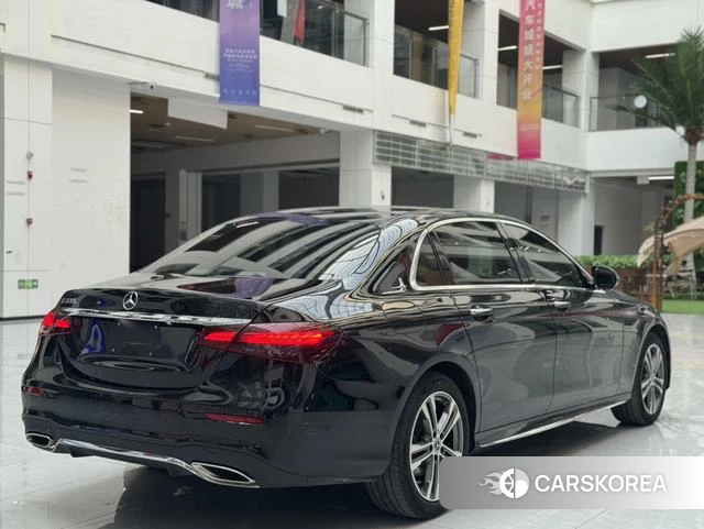 Mercedes-Benz E-class id 4261312 из Китая 8