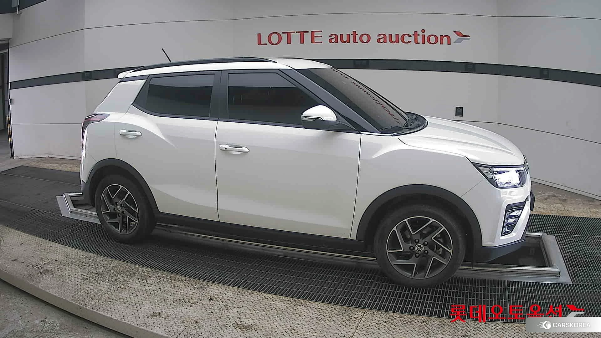 SsangYong Tivoli id 3888453 из Кореи 8