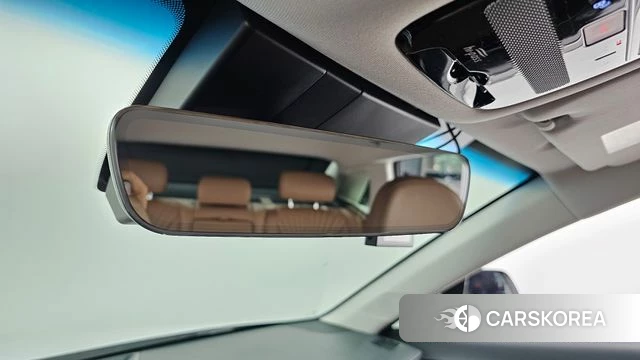 Hyundai Grandeur Hybrid (GN7) id 4692008 из Кореи 8