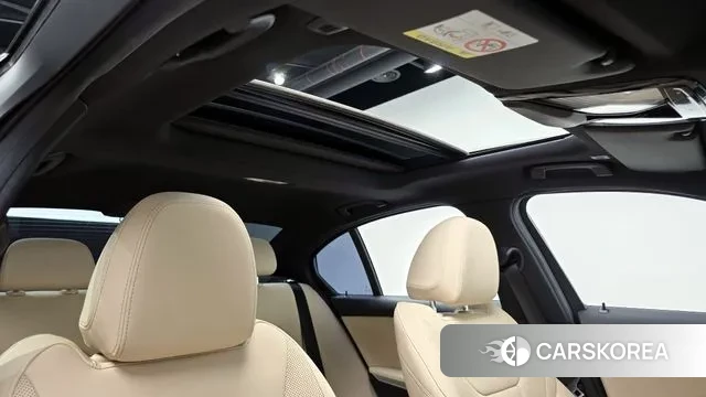 BMW 3 Series (G20) id 3026955 из Кореи 8