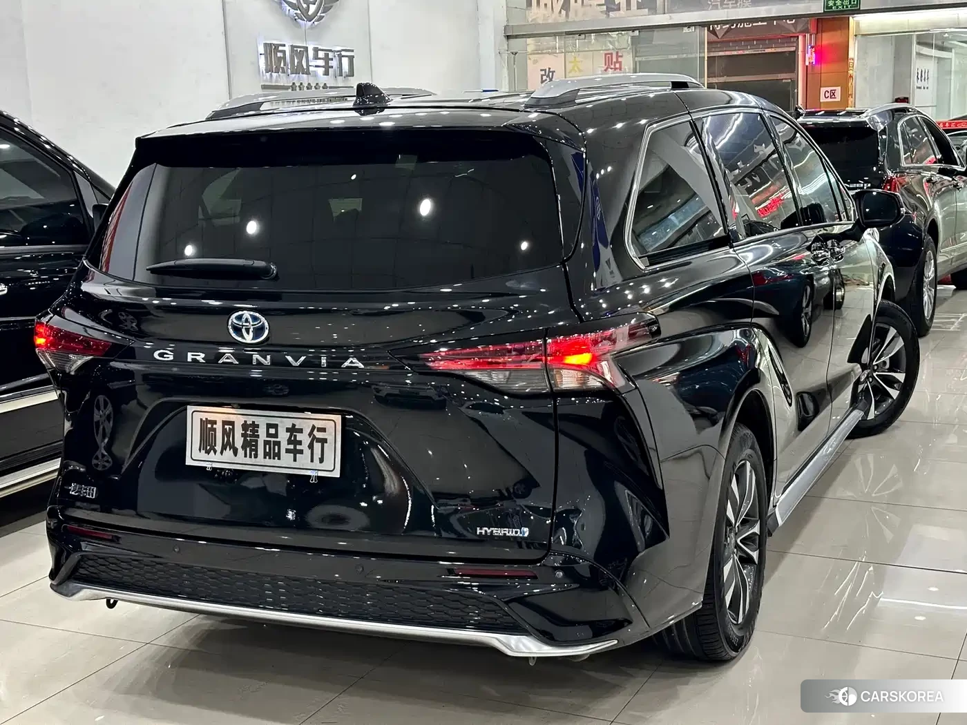 Toyota Granvia id 4622519 из Китая 8