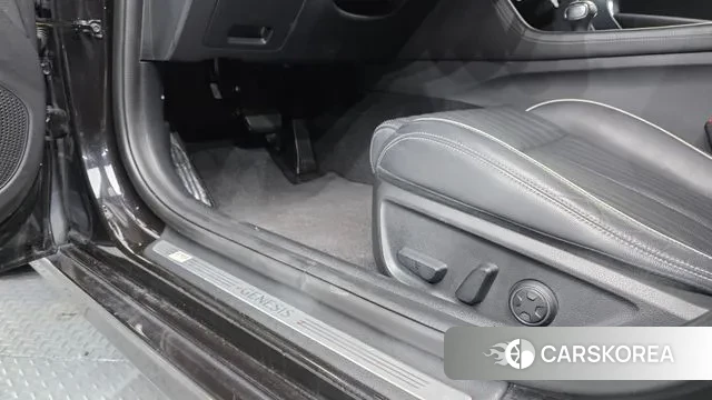 Genesis G70 id 3636405 из Кореи 8