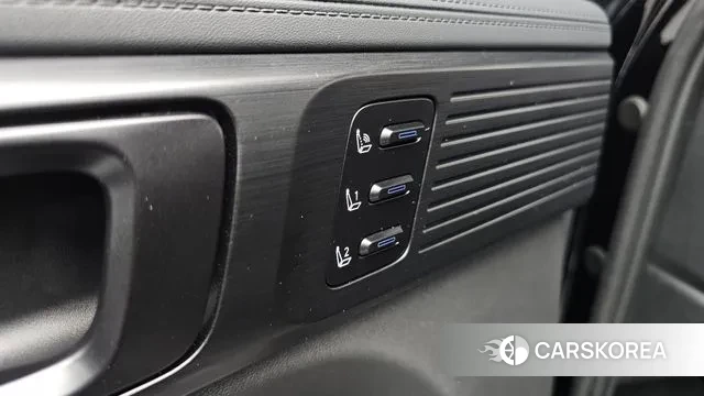 Hyundai Santa Fe (MX5) id 3251239 из Кореи 8