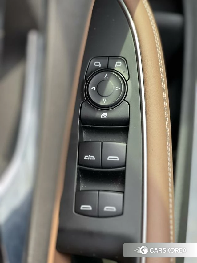 Buick Regal id 4240408 из Китая 8