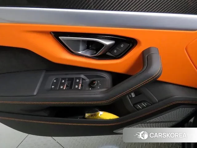 Lamborghini Urus id 3147203 из Кореи 8