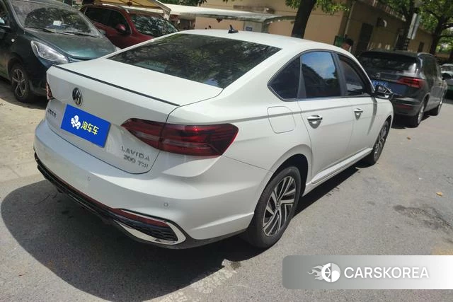 Volkswagen Lavida id 4335052 из Китая 8