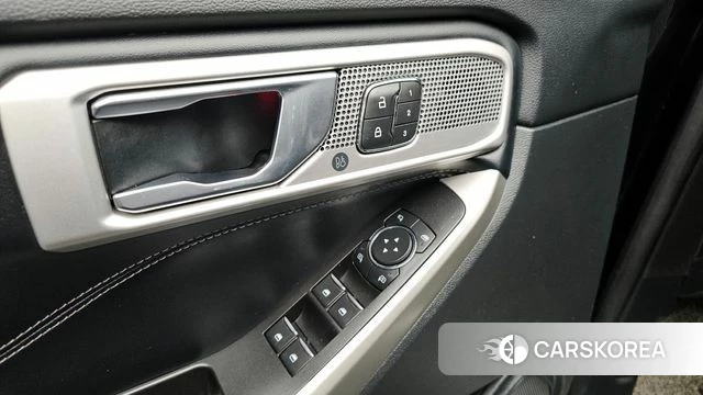 Ford Explorer 6th Generation id 4202975 из Кореи 8