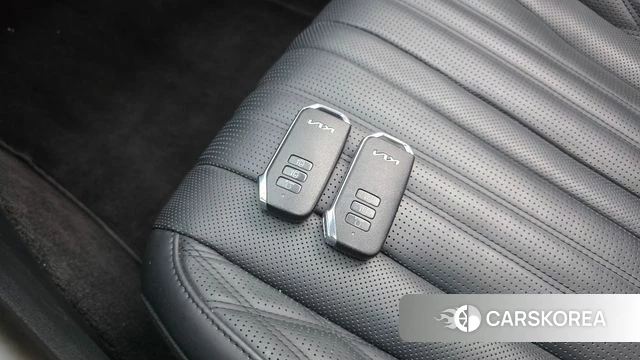 Kia K8 id 4281992 из Кореи 8