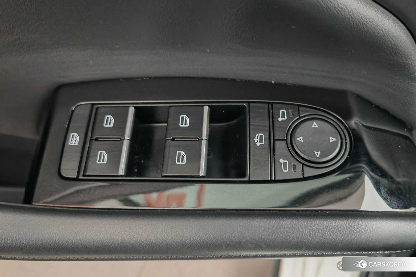Mazda 3 id 4492894 из Китая 8