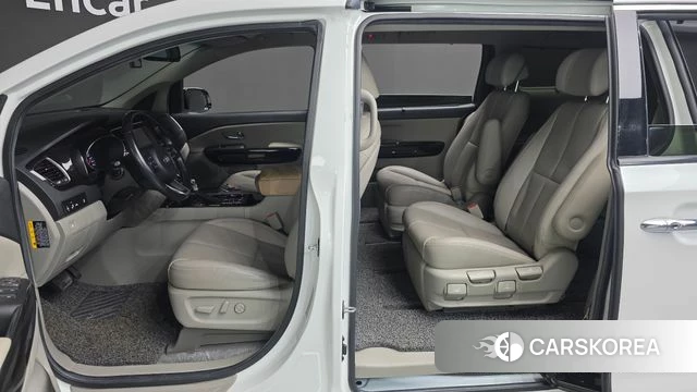 Kia The New Carnival id 4225063 из Кореи 8