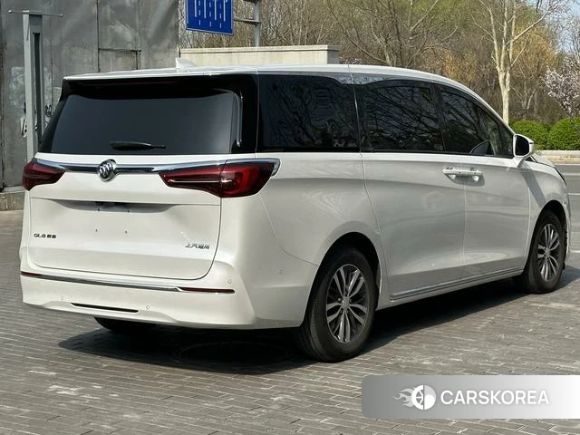 Buick GL8 id 4208604 из Китая 8