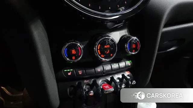 Mini Cooper S id 3054042 из Кореи 8