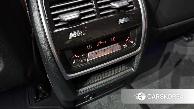 BMW X7 (G07) id 2915130 из Кореи 8