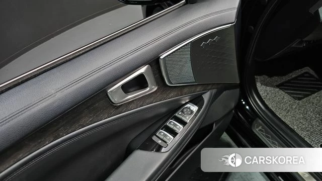 Kia K8 id 3883520 из Кореи 8