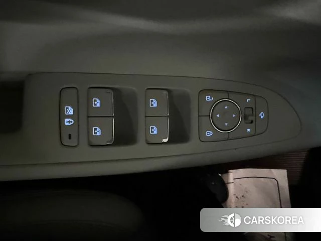 Hyundai The New Grandeur IG Hybrid id 4249453 из Кореи 8