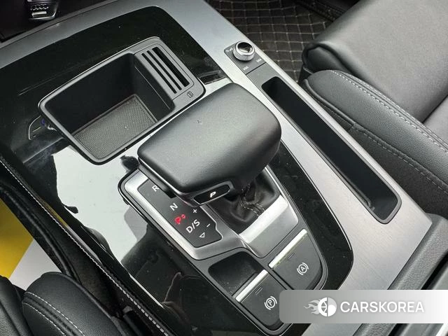 Audi Q5L id 4257311 из Китая 8