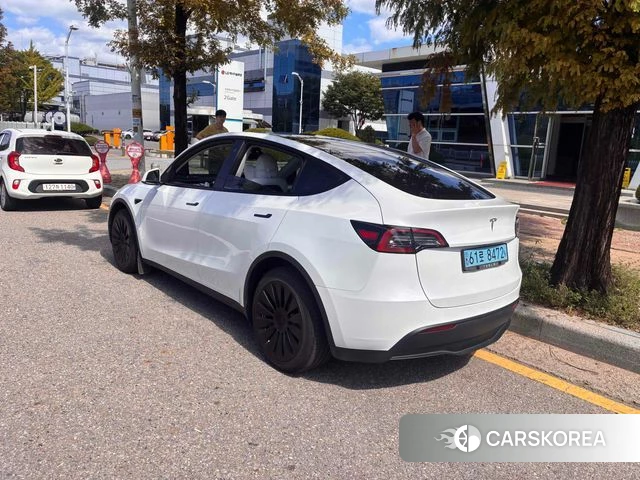Tesla Model Y id 4768092 из Кореи 8