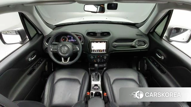 Jeep Renegade id 3833878 из Кореи 8