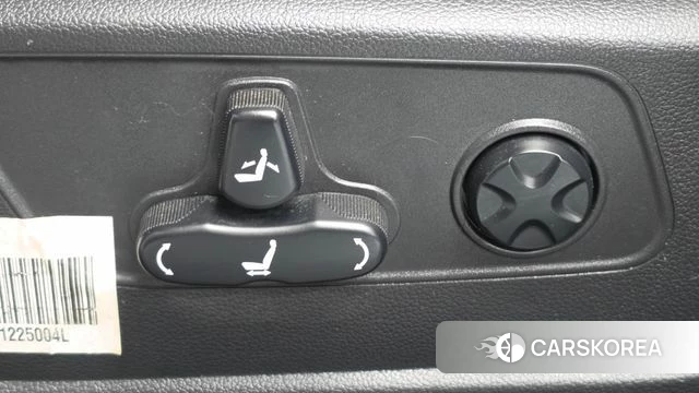 Ssangyong Beautiful Korando id 4543062 из Кореи 8