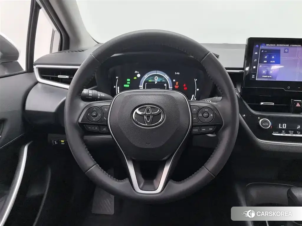 Toyota Corolla id 4545787 из Китая 8