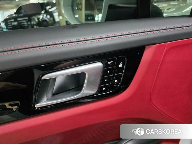 Porsche Cayenne (PO536) id 4202788 из Кореи 8