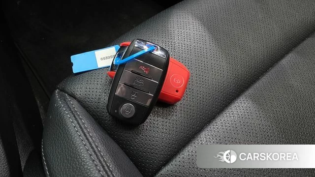 Kia Stonic id 4502727 из Кореи 8