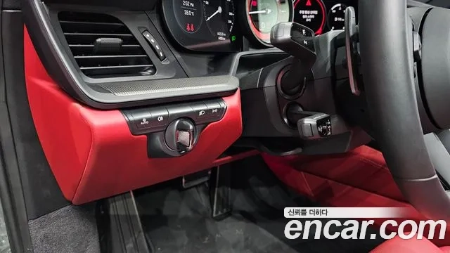 Porsche 911(992) id 2920203 из Кореи 8