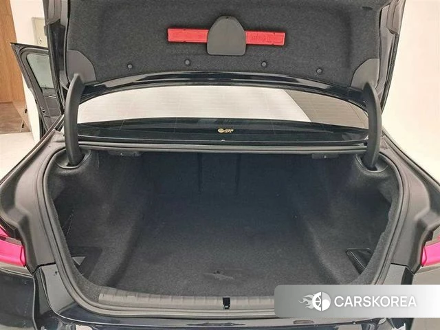 BMW 5 Series (G30) id 3833597 из Кореи 8