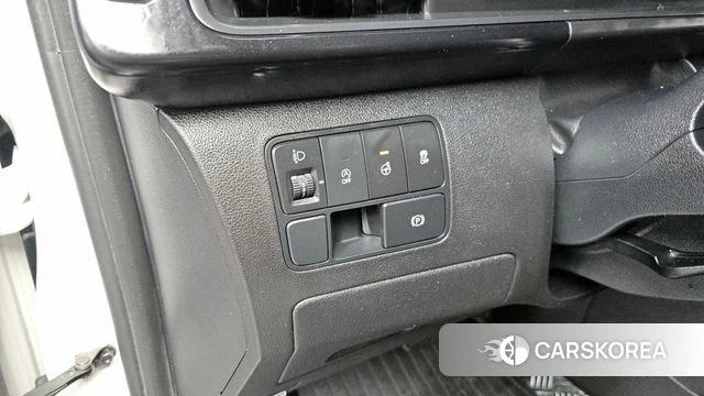 Hyundai Staria id 4293724 из Кореи 8