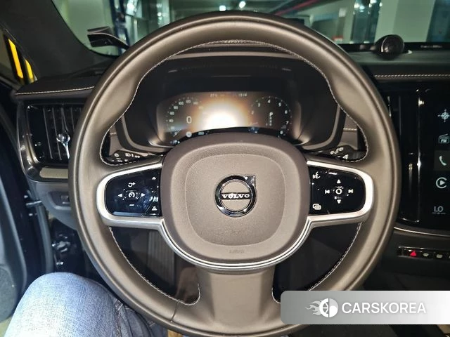 Volvo V60 Cross-Country 2nd Generation id 4581609 из Кореи 8