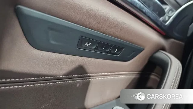 BMW 5 Series (G30) id 3269412 из Кореи 8