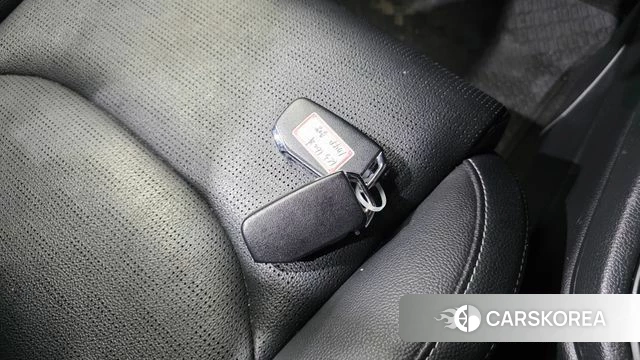 Kia Come New K3 id 4283588 из Кореи 8