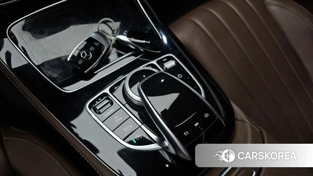 Mercedes-Benz E-Class W213 id 3966096 из Кореи 8