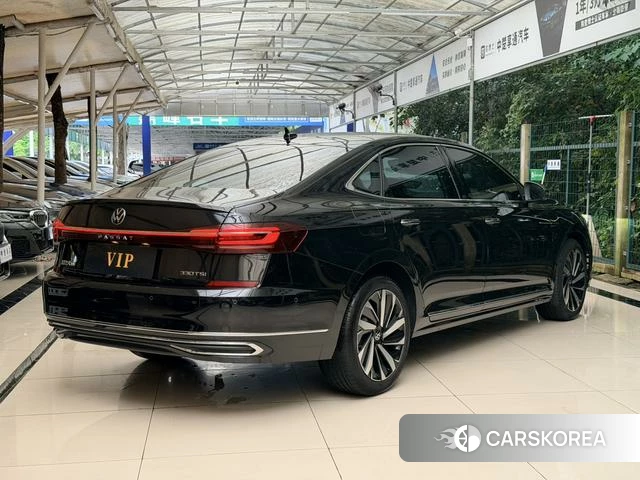Volkswagen Passat id 4353352 из Китая 8